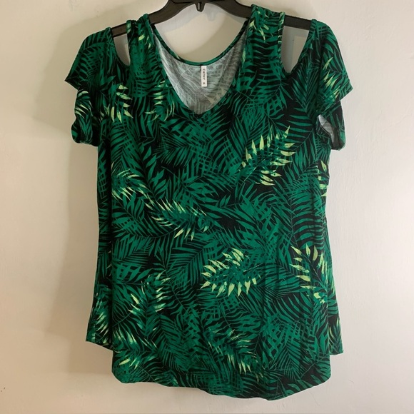 Cathy Palm Tunic Top Womens 2XL Green Flowy Stretch Short Sleeve Cut Outs - Picture 5 of 9